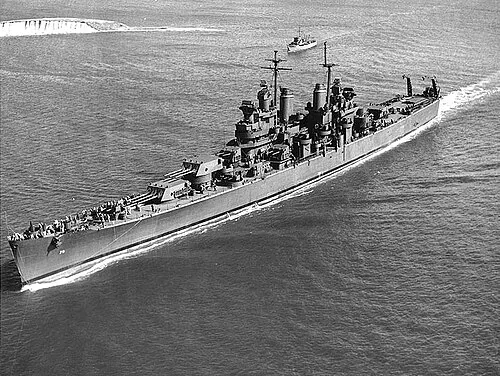 The U.S. Navy heavy cruiser USS Canberra (CA-70) underway off Boston, Massachusetts (USA), on 14 October 1943.