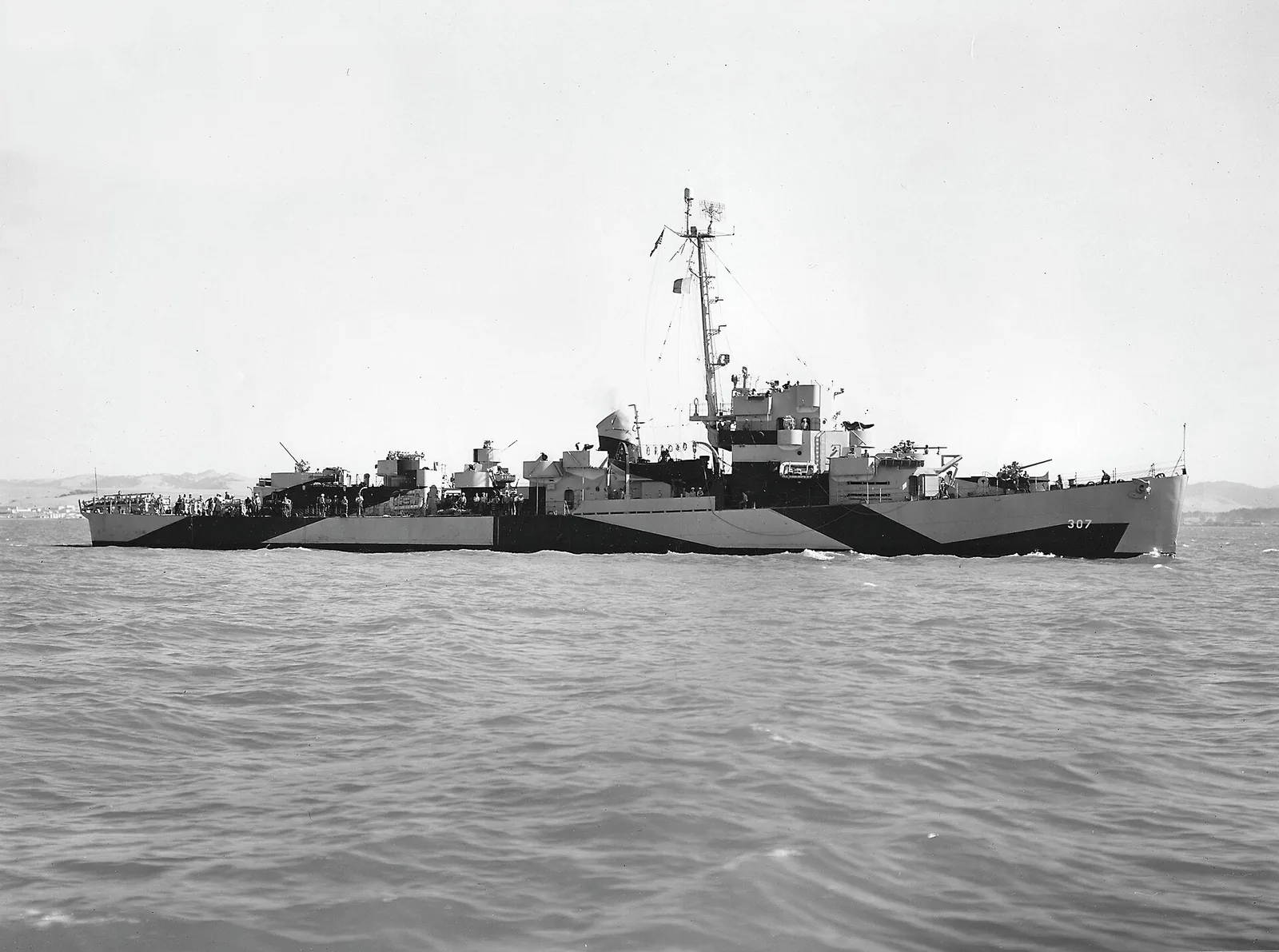 The U.S. Navy destroyer escort of USS Finnegan (DE-307) off the Mare Island Naval Shipyard, California (USA), on 1 September 1944.