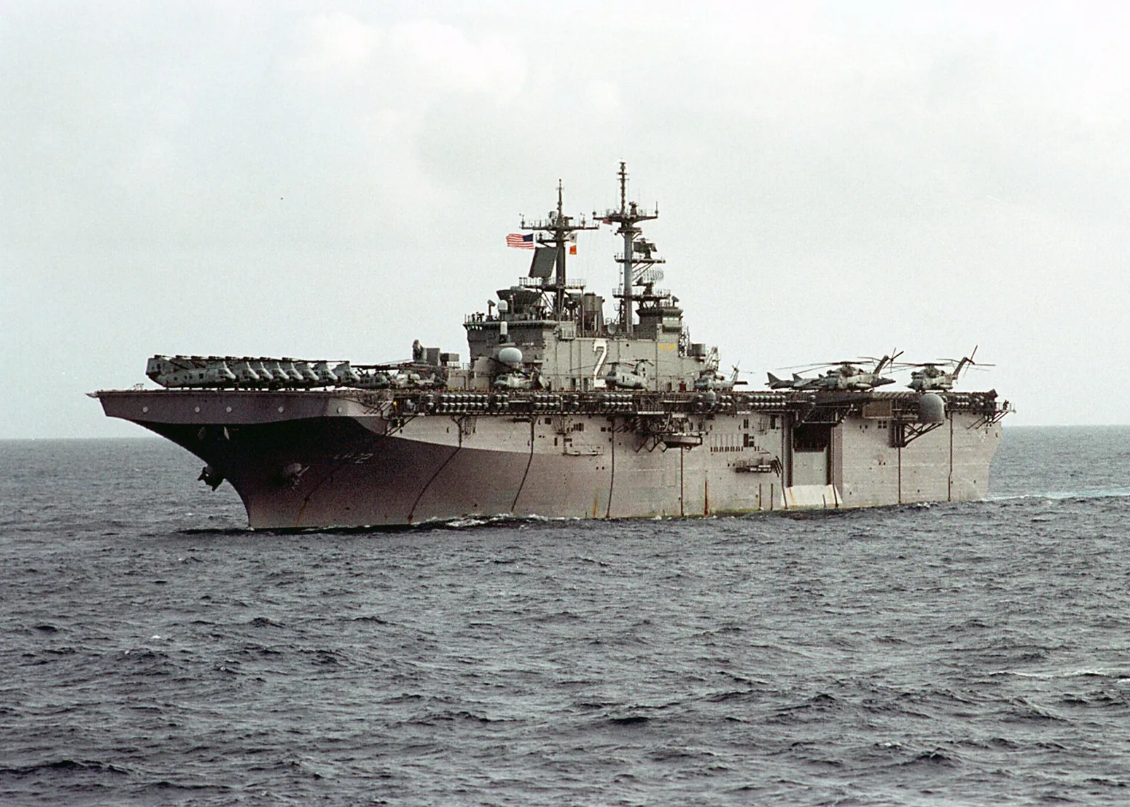USS Essex (LHD 2) steams in the Philippine Sea participating in Tandem Thrust ‘03. The exercise focuses on crisis action planning and execution of contingency response operations. U.S. Navy photo by Photographer’s Mat...