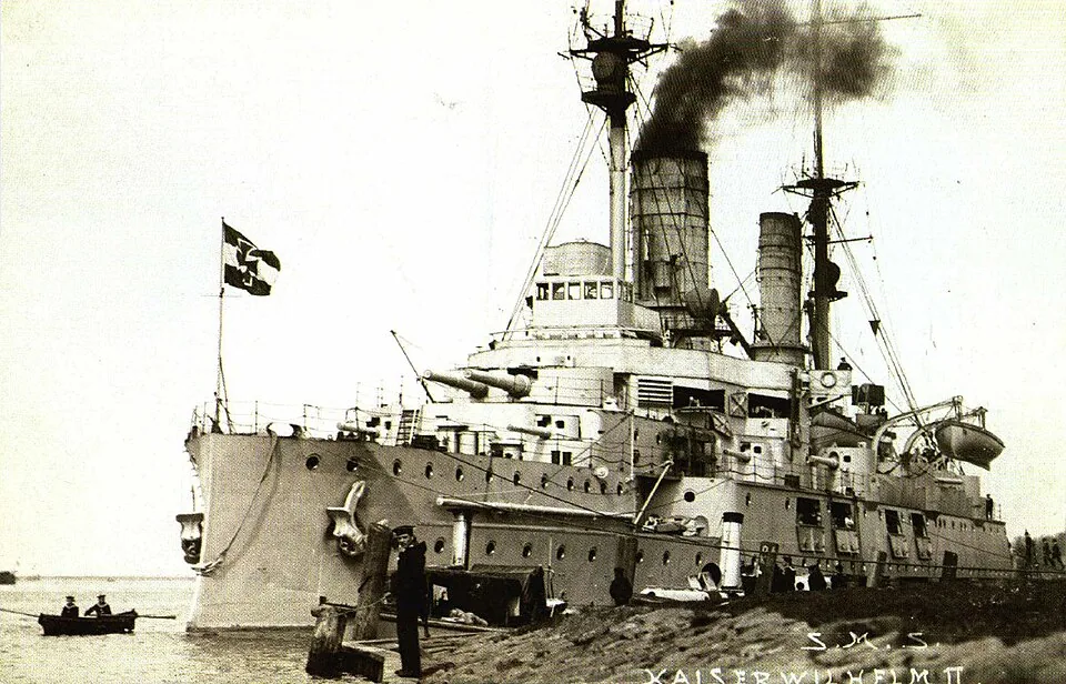 German SMS Kaiser Wilhelm II battleship in Swinemunde Niemiecki pancernik "Kaiser Wilhelm II" w Świnoujściu