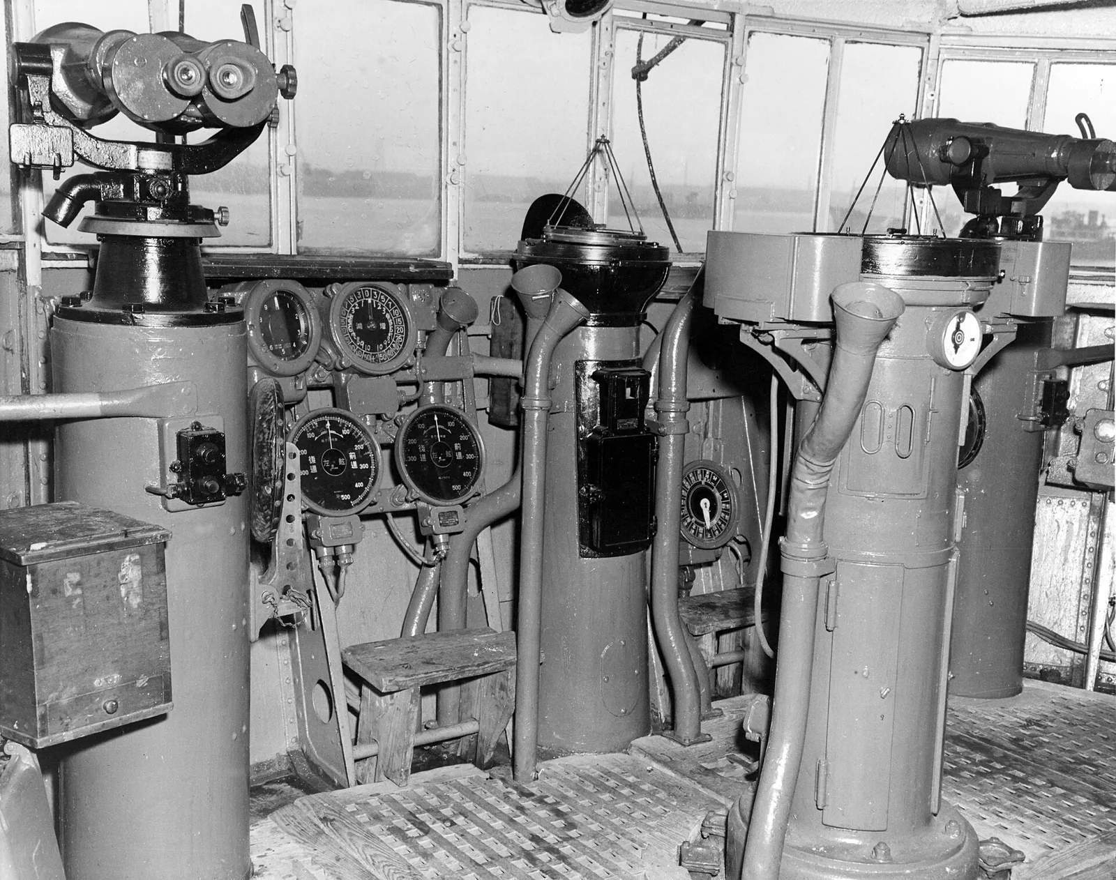 Title: Yukikaze Description: (Japanese Destroyer, 1940) View in the ship's pilot house, taken at Tokyo, Japan, on 26 May 1947, after she had served as a repatriation ship for Japanese nationals.