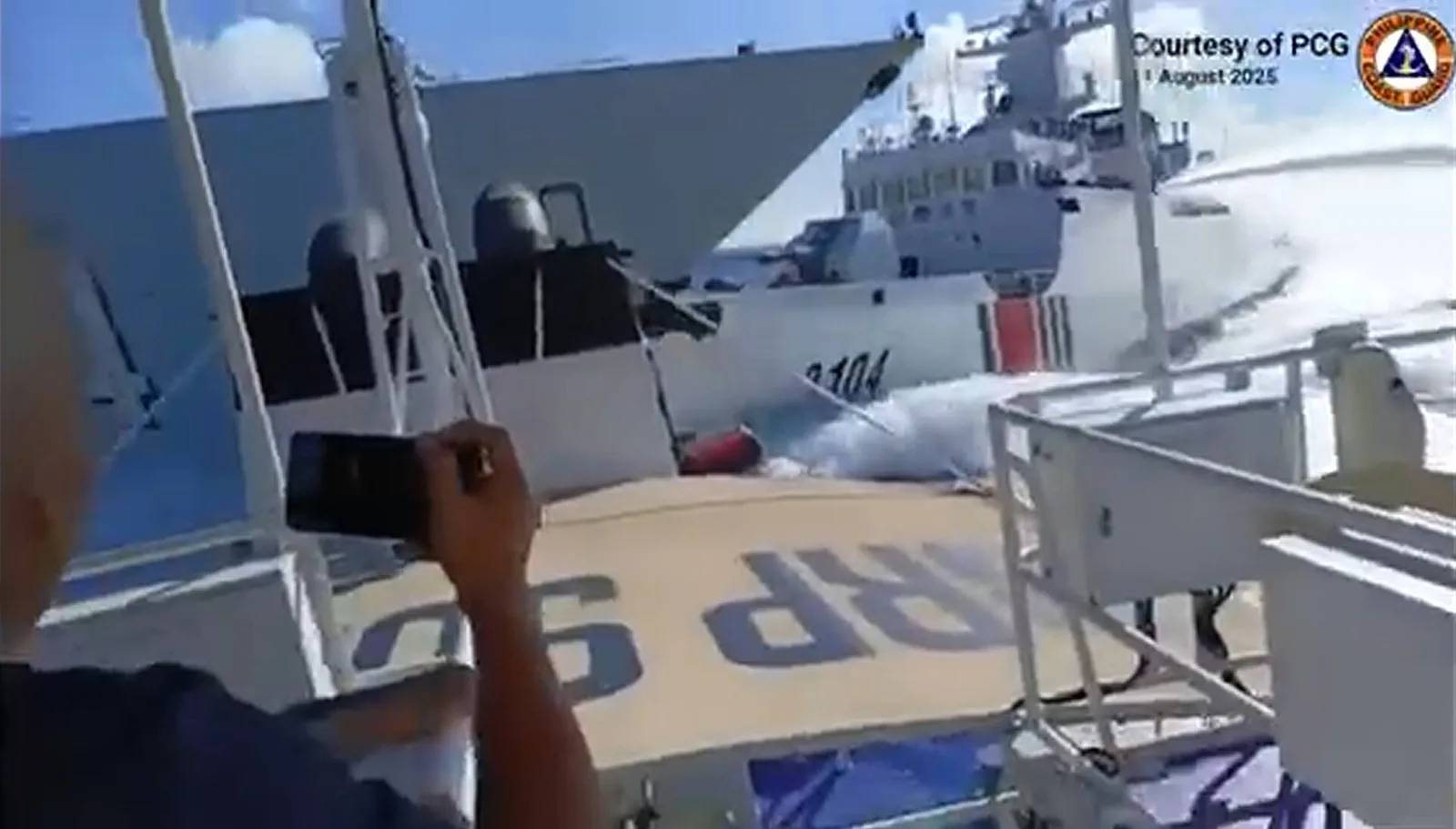 People's Liberation Army Navy Destroyer Guilin (164) and China Coast Guard Cutter Nanyu (3104) collision 20250811