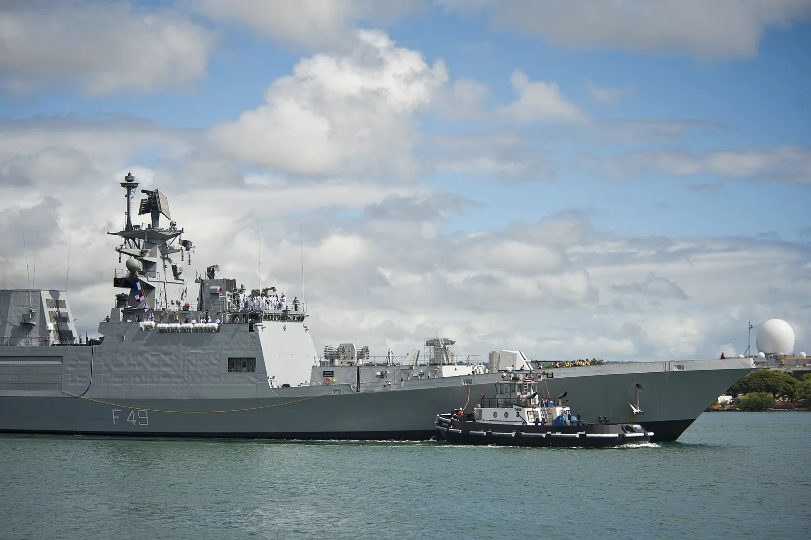 The Indian navy multirole stealth frigate INS Sahyadri (F49) pulls into Pearl Harbor to participate in the Rim of the Pacific (RIMPAC) Exercise 2014.