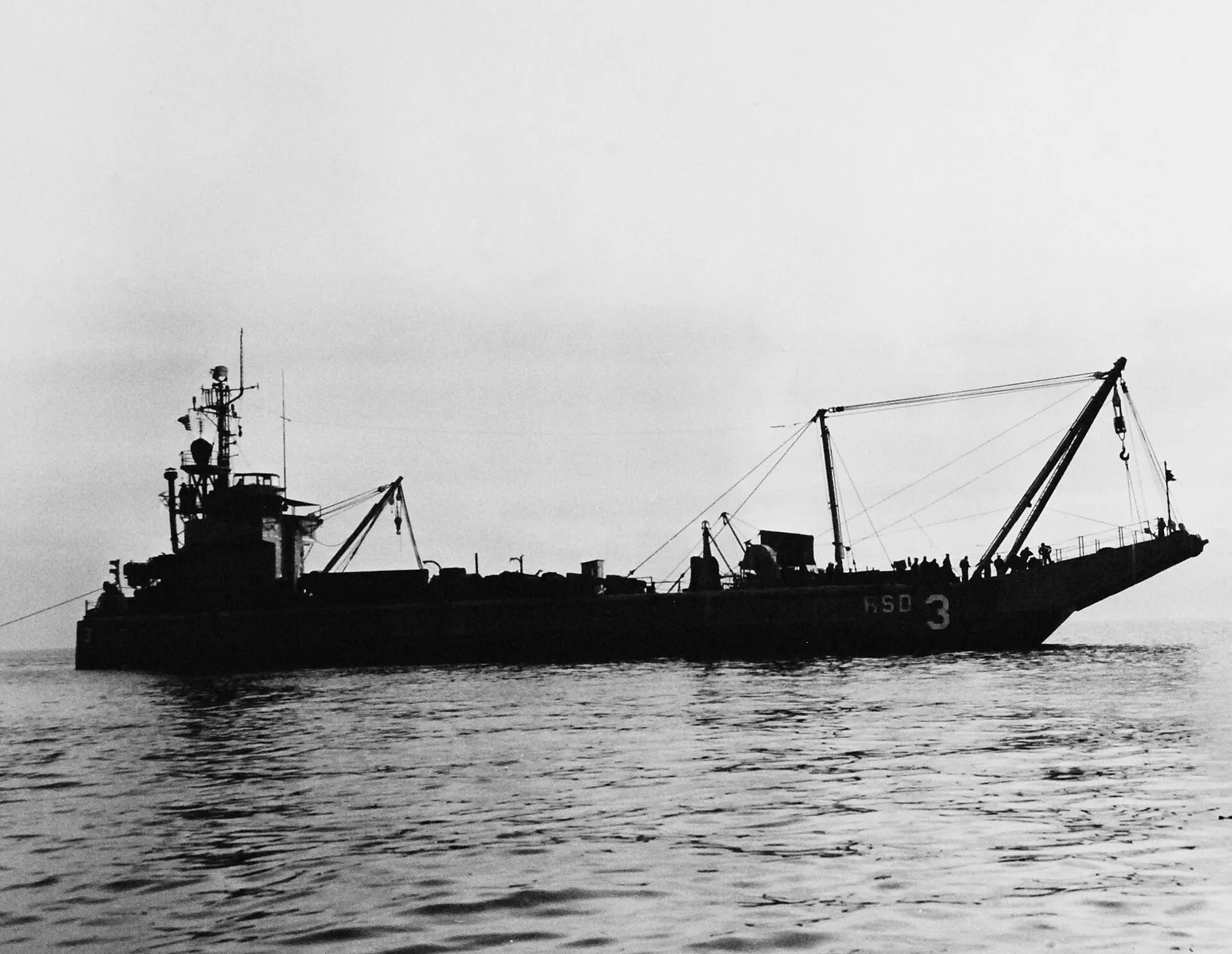 USS Salvager