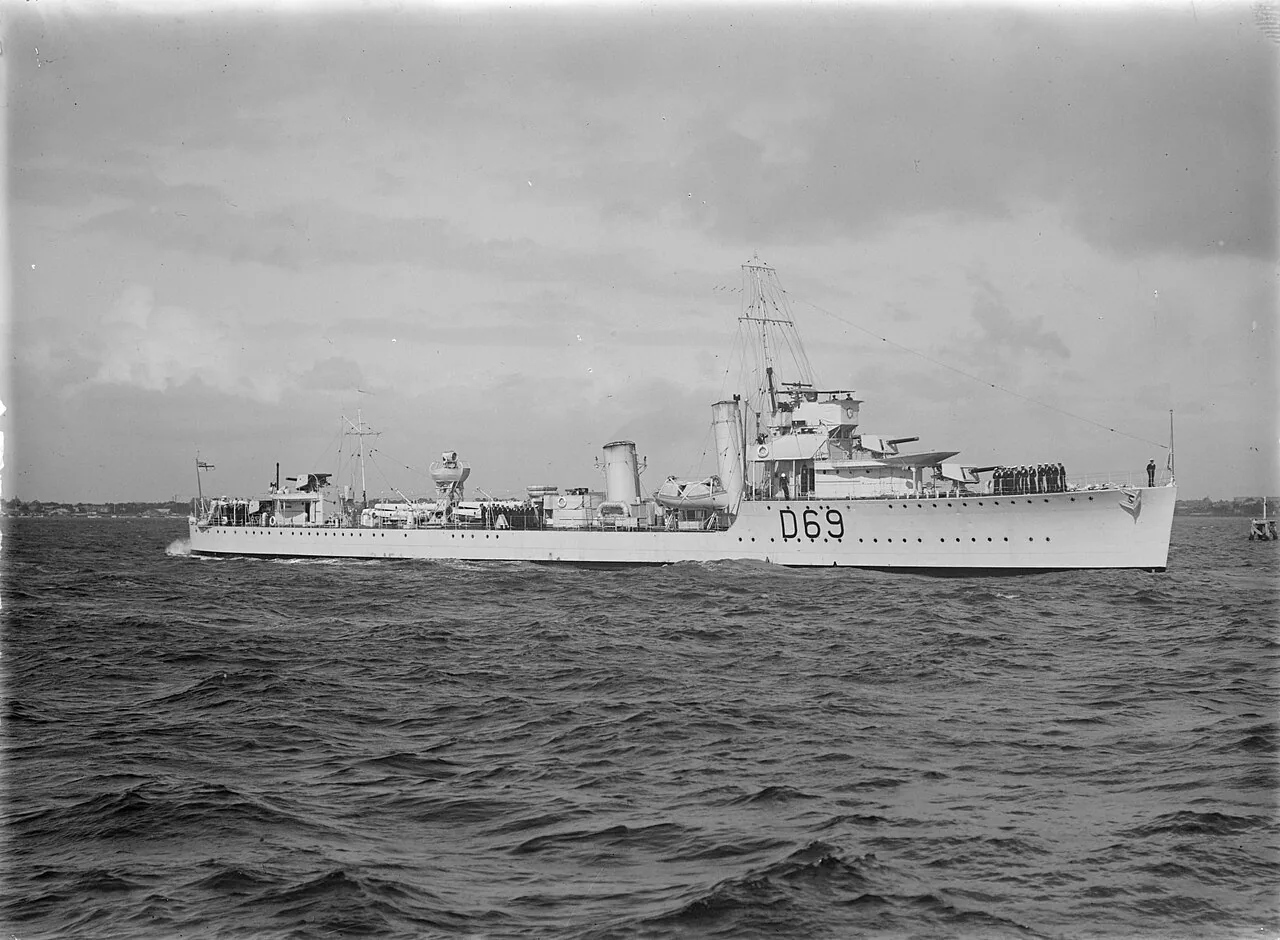 [H.M.A.S.] VENDETTA [picture] Summary: Identification painted on side of ship: D69 Source / Donor: Gift of Mr. Allan C. Green ca. 1940.